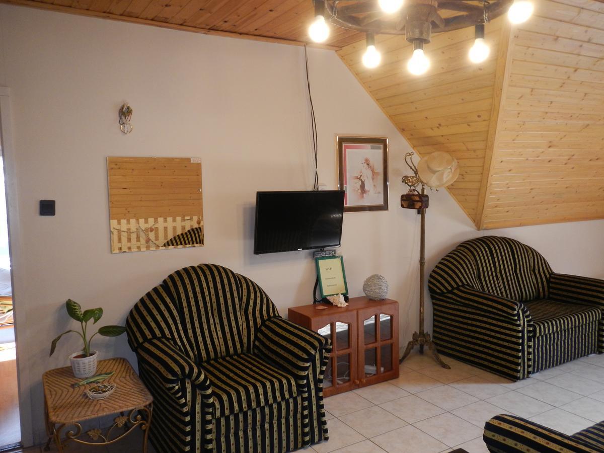 Vakáció Apartman Balatonalmádi Exterior foto